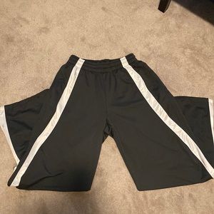 Large Men’s Jordan Track Suit